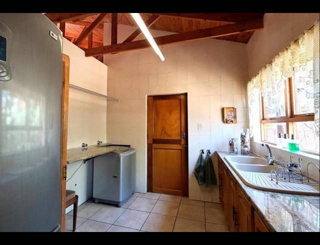 3 BEDROOM HOUSE FOR SALE IN MULBARTON